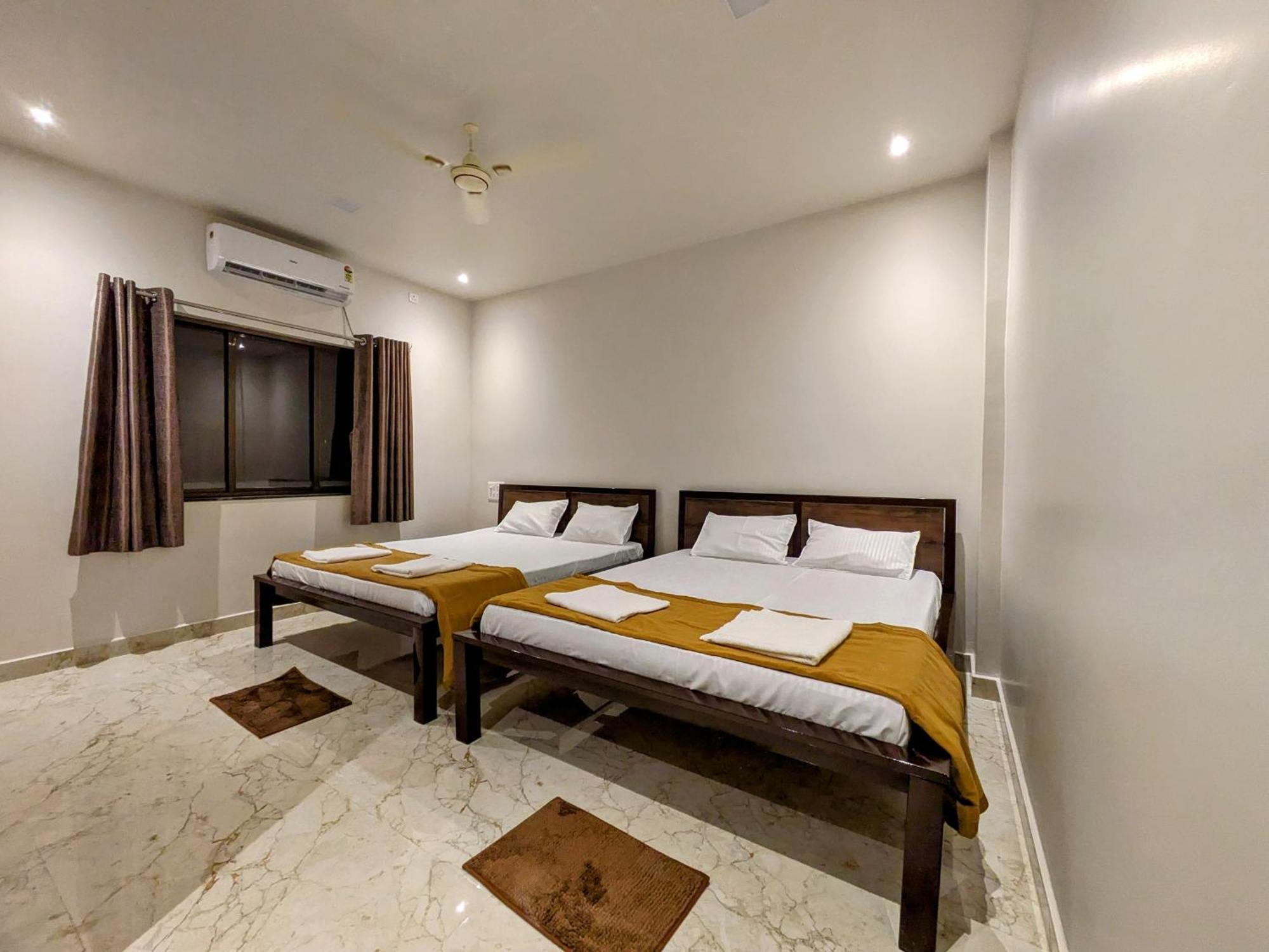 Hotel Madhusudan Executive Colhapur Exterior foto